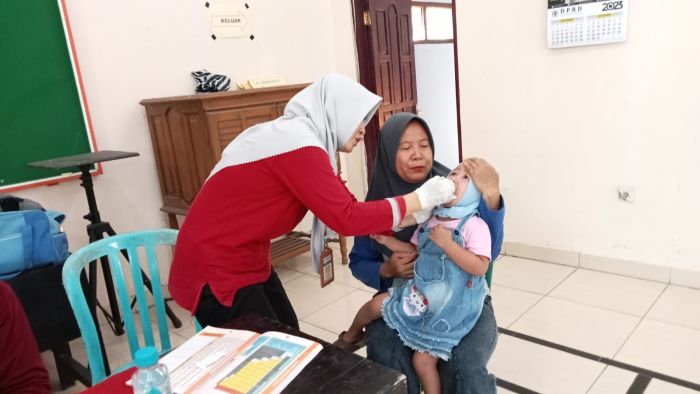 Kegiatan Imunisasi Sub Pin Polia Desa Sidoharjo Kecamatan Sruweng 01